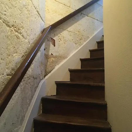 Charmante Maison Proche De *